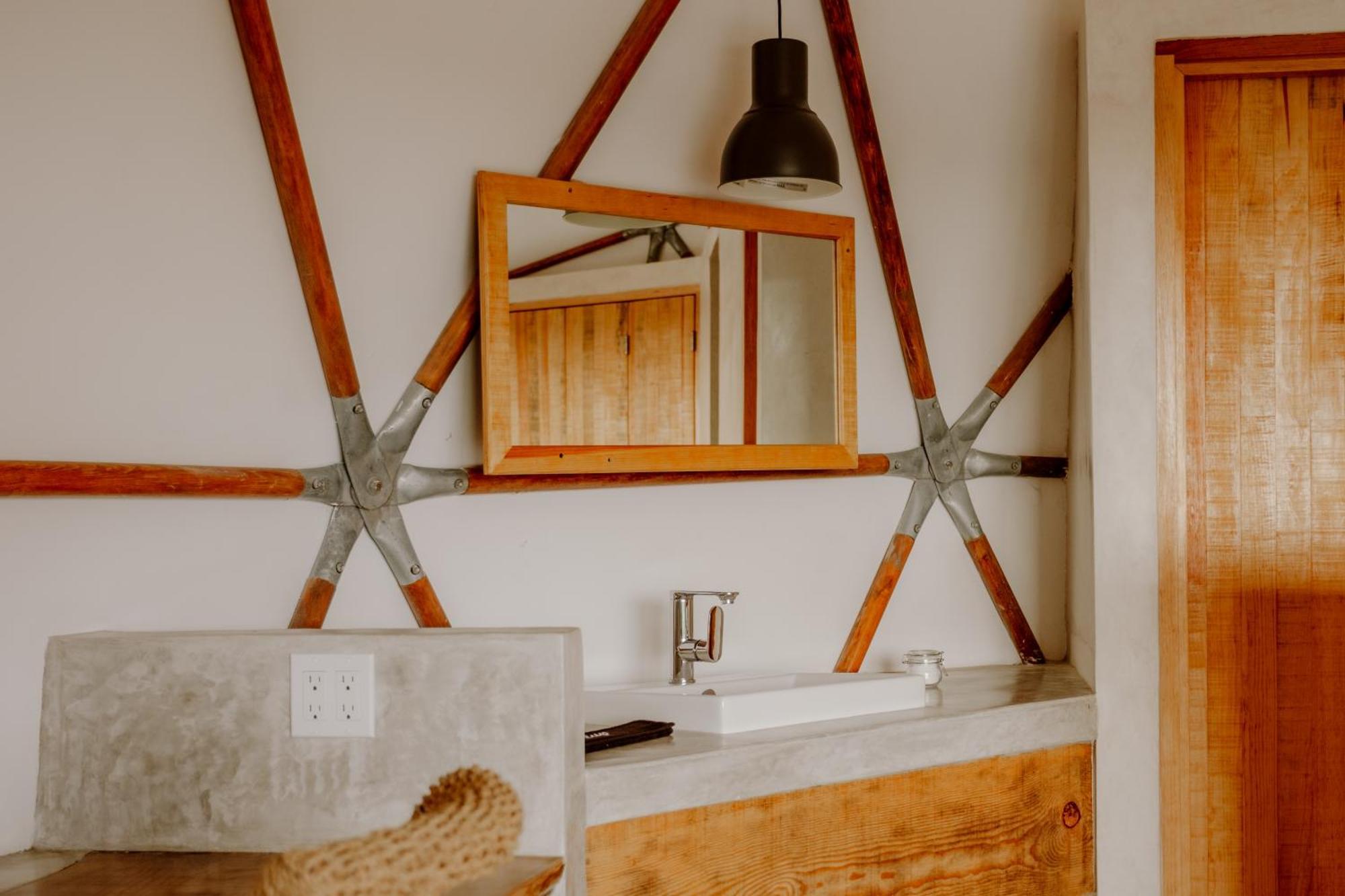 La Poza Boutique Hotel And Spa - Adults 15 Plus トドス・サントス エクステリア 写真